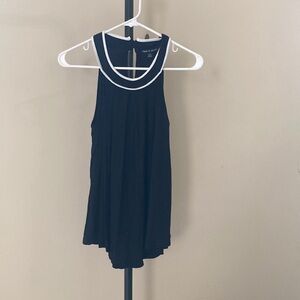 Cable & Gauge Women’s Sleeveless Halter Top Size Medium